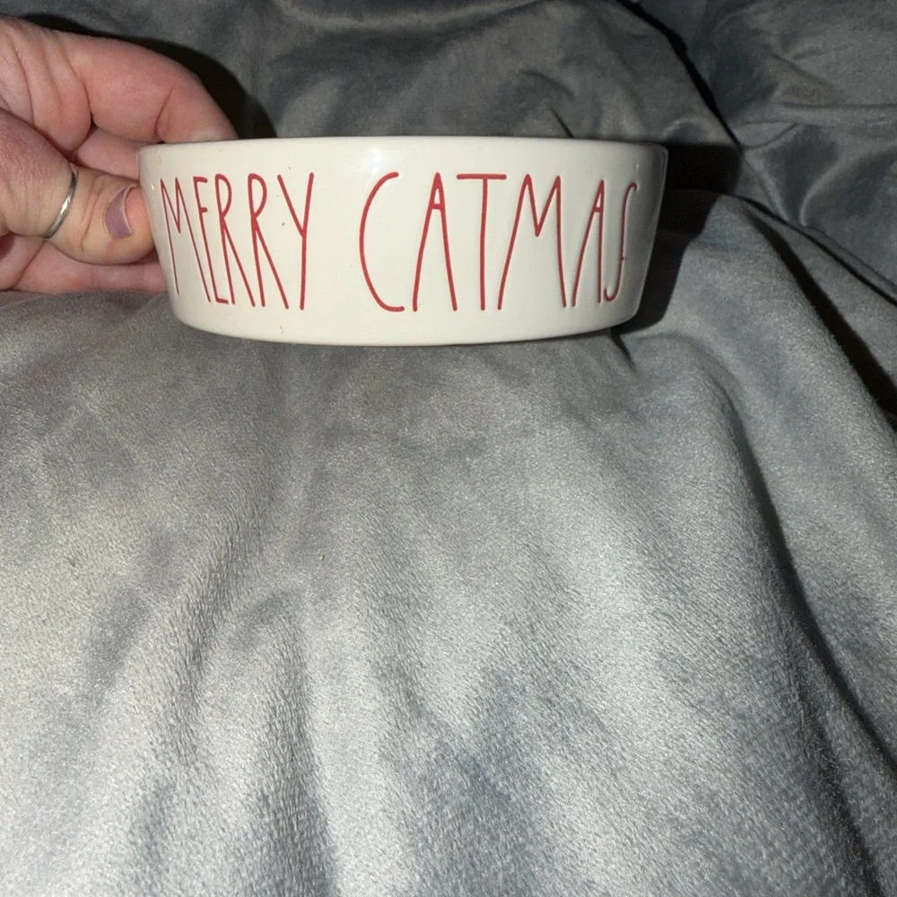 Rae Dunn Red 'Merry Catmas' Bowl